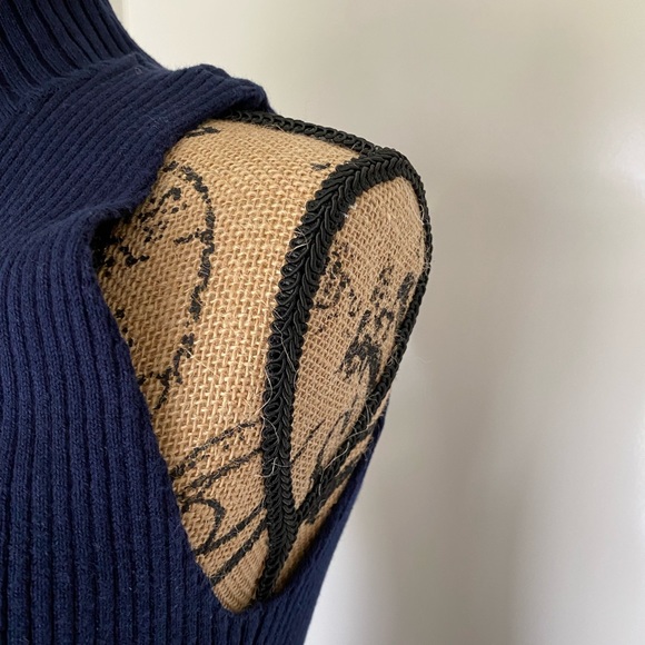 Volcom Polo Knit Dress - Size S (10) - Picture 4 of 5